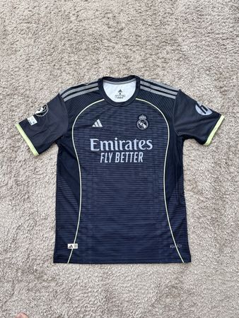 Real Madrid 24/25 Auswärtstrikot Mbappé #9