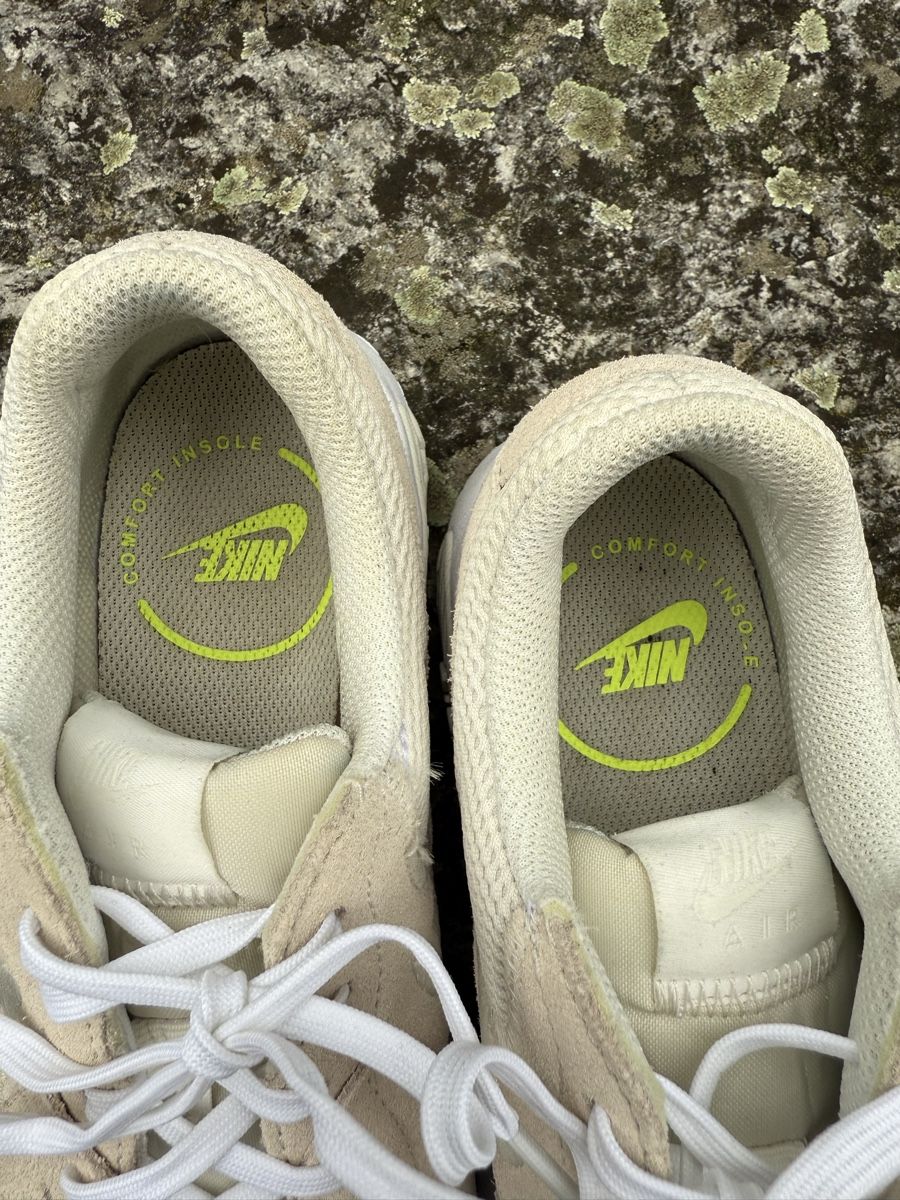 Nike Chaussures femmes: NIKE AIR MAX DAMEN – D'occasion à Kölliken par deleina 1