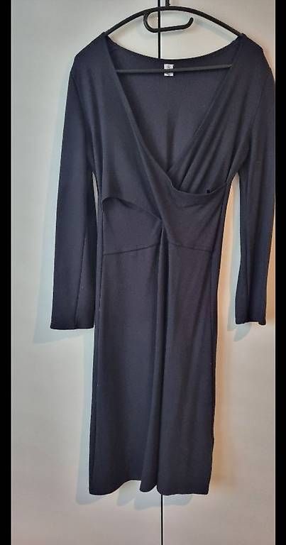 Robes: Umstands-/Stillkleid Gr 36 – D'occasion à Untersiggenthal par JJ86sun
