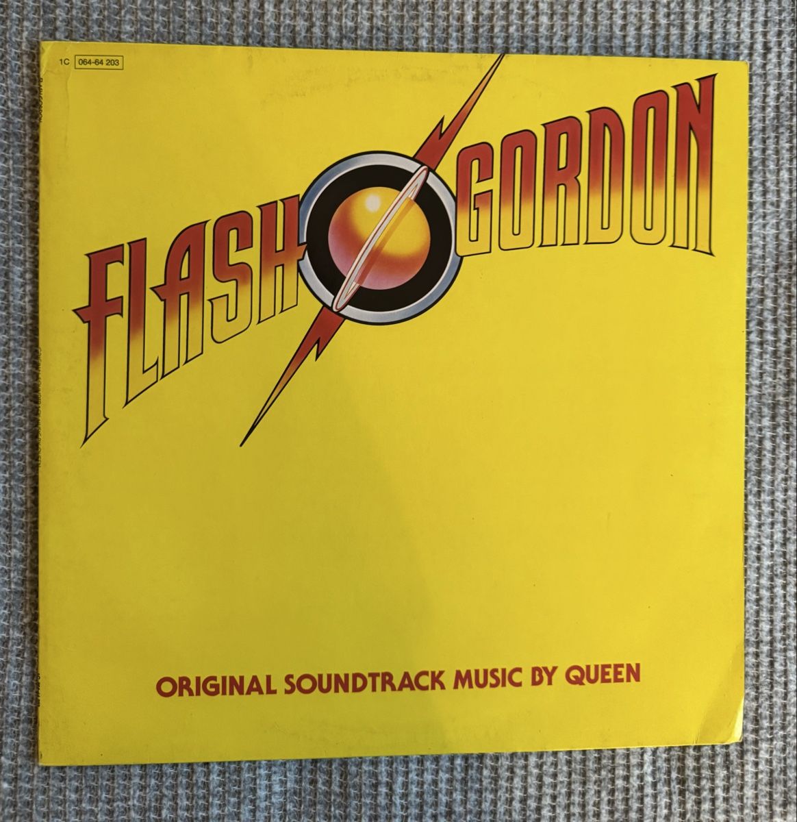 Dischi in vinile: Flash Gordon - Original Soundtrack by Queen - LP - 80s – Usato da Rorbas venduto da BlackstarRecords
