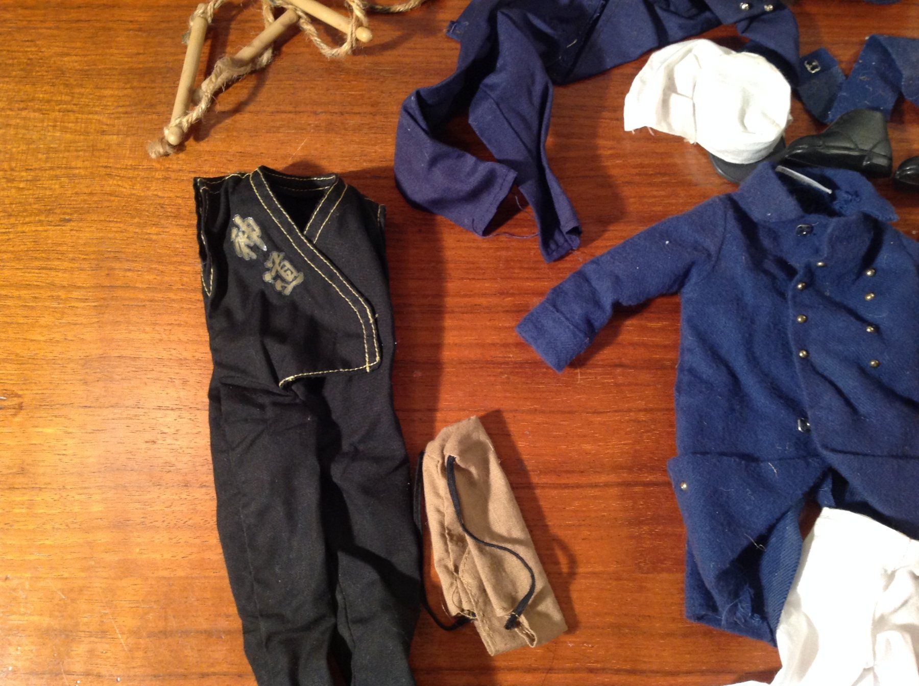 Giocattoli: uniforme et habits Action Joe – Usato da Vuiteboeuf venduto da broticaire 5