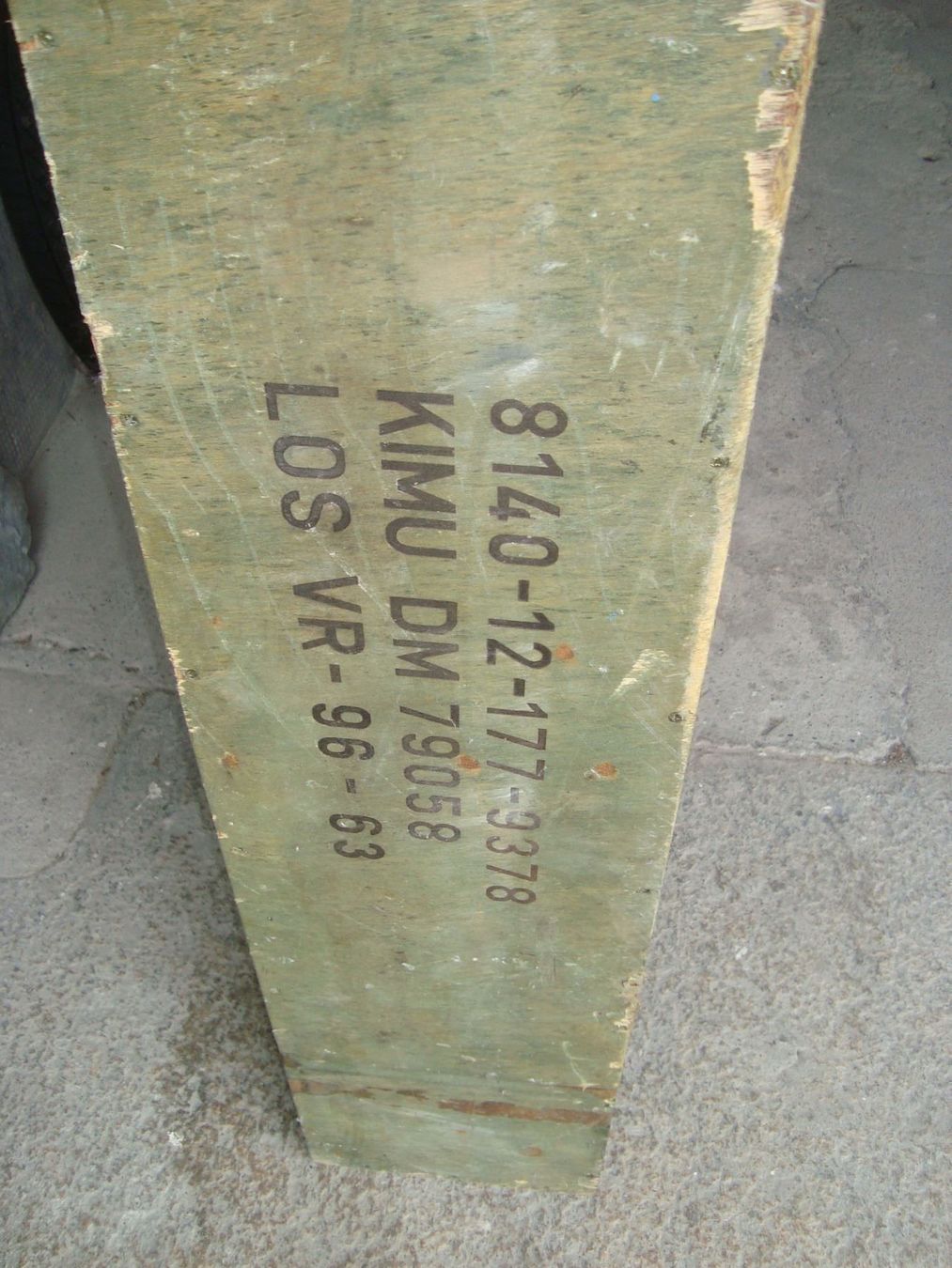 Transportkisten: Armee Holzkiste mit UN 0181 Behälter – Gebraucht aus Wädenswil von OliveDerSpezialist 2