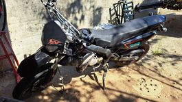 DERBI Senda SM schwarz 49ccm für Bastler