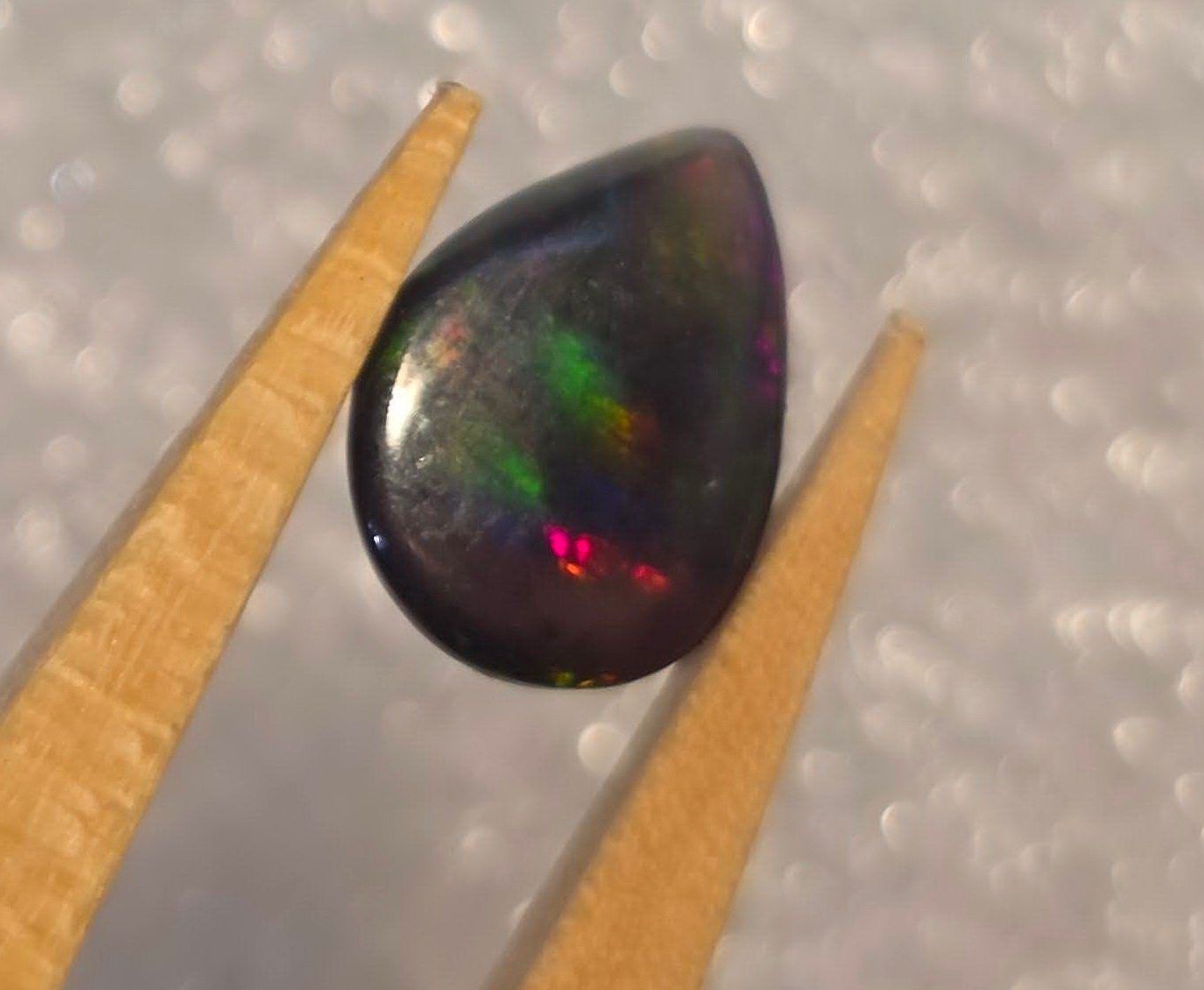 Pietre preziose: 1,0 ct Opale noire naturelle – Usato da Carouge GE venduto da Crystal_Energy 5