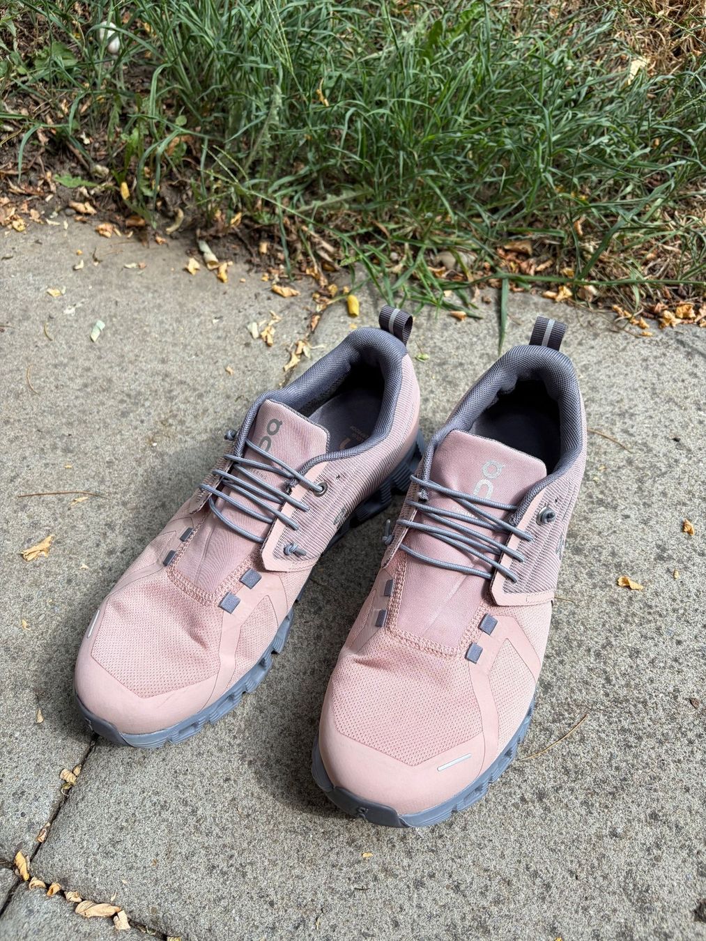 On Damenschuhe: on cloud waterproof - rose – Neu (gemäss Beschreibung) aus Zürich von jul_c2jv 9