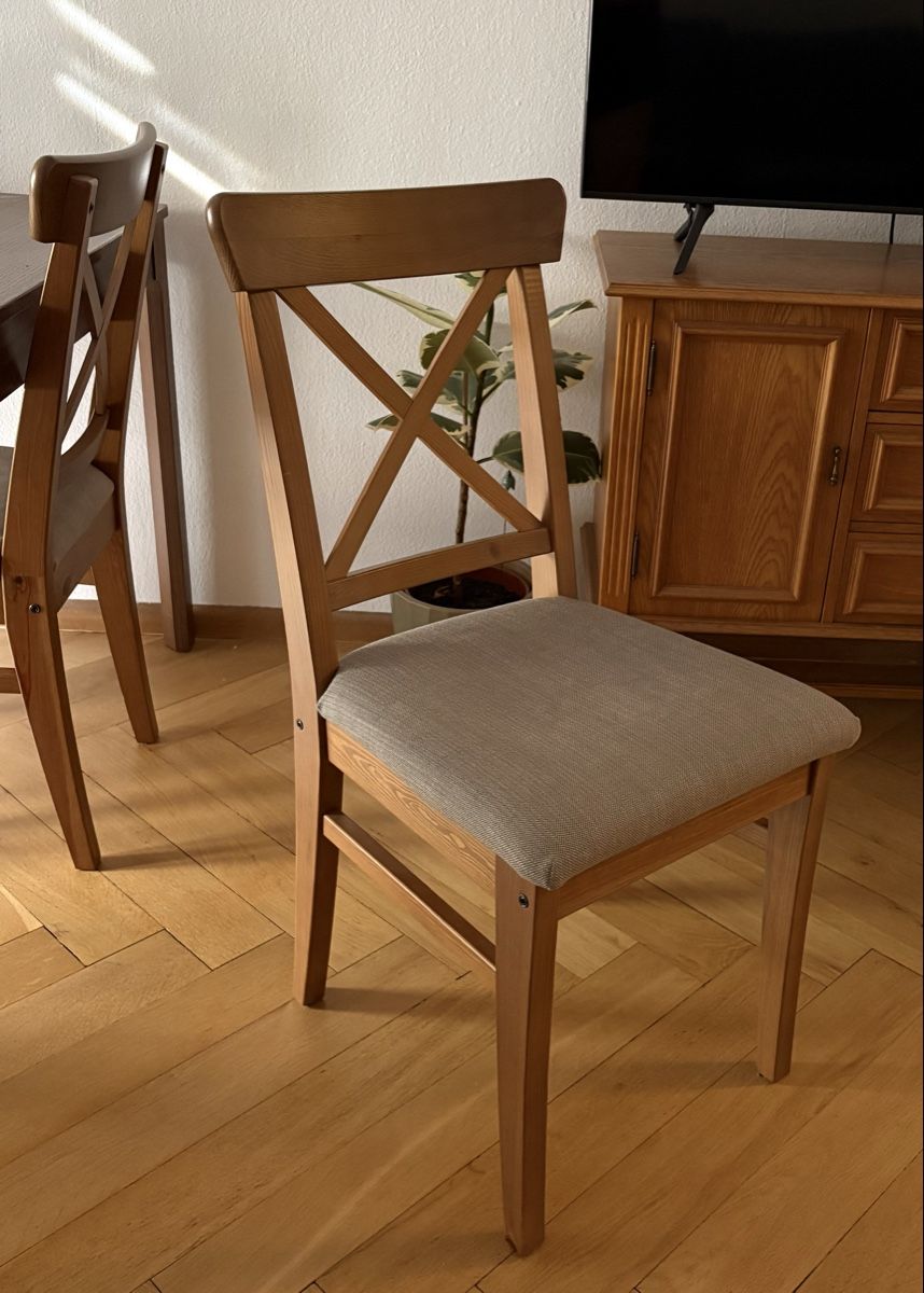 Ikea Sedie: Zwei Holzstühle Ikea INGOLF – Usato da Basel venduto da nin_n