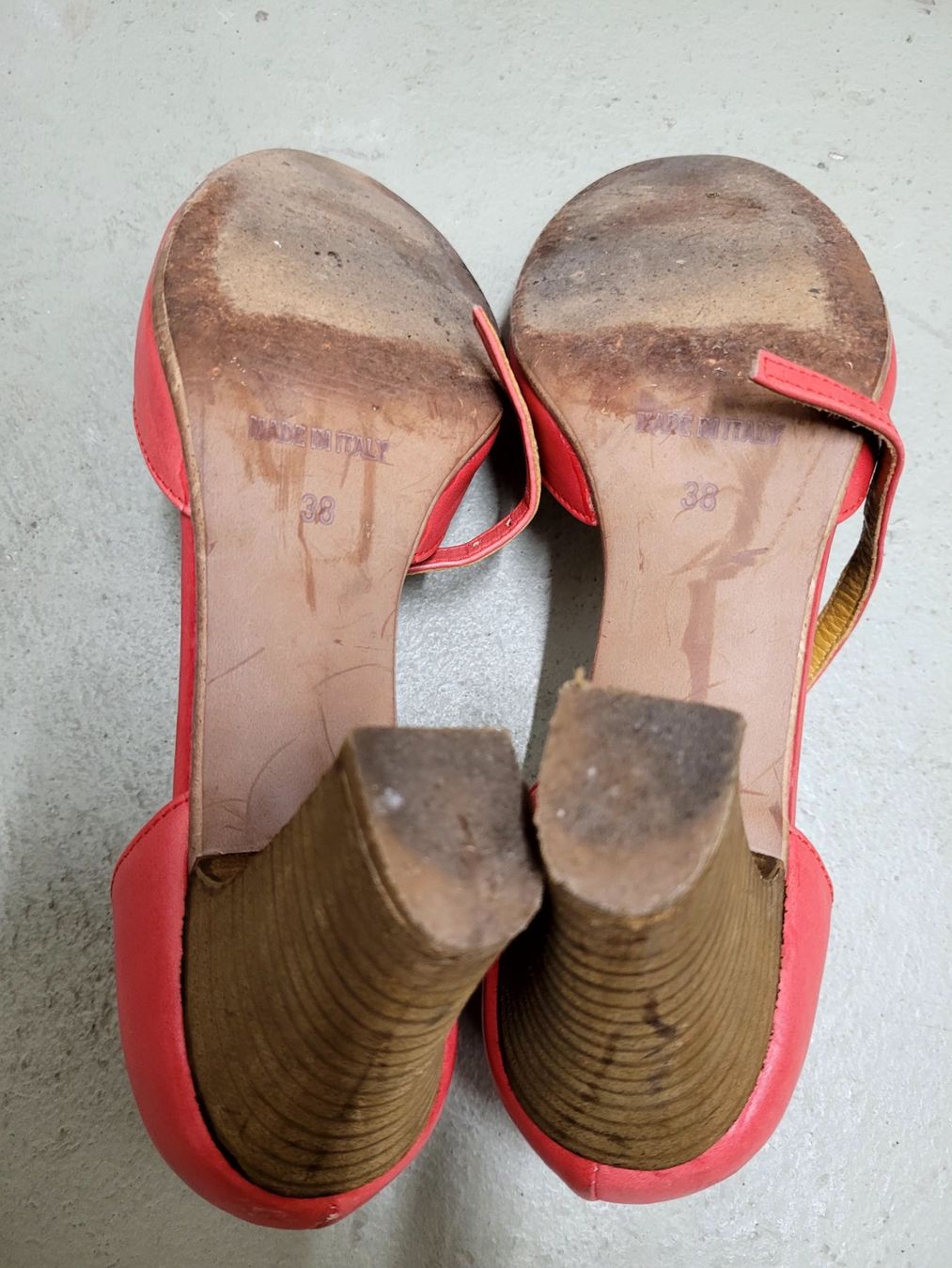 Scarpe da donna: Scarpe rosso corallo – Usato da Baar venduto da fla_v78d 3