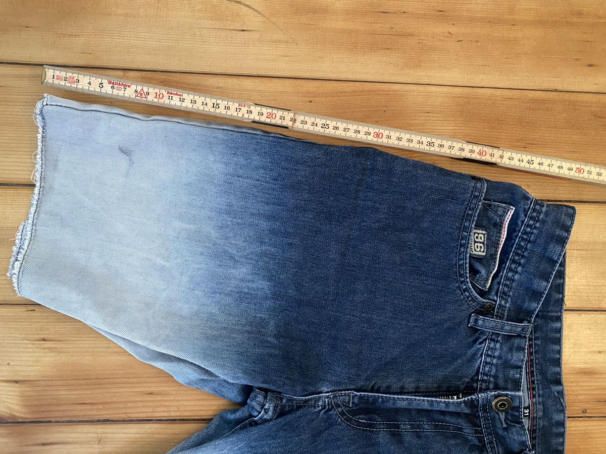 Jeans: Kurze jeans hosen bleach effect style – Usato da bern venduto da lee.vi.vi 2