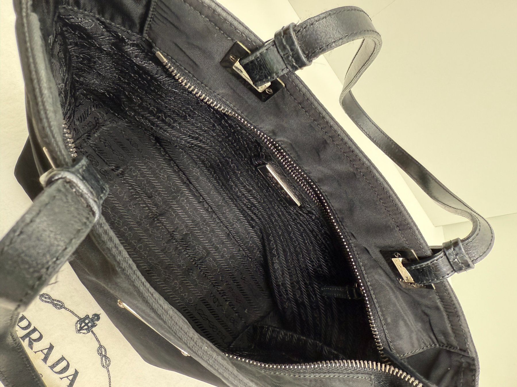 Prada Taschen für Damen: Prada Tessuto Acciaio + dust bag – Gebraucht aus Genève von rosebud635 5