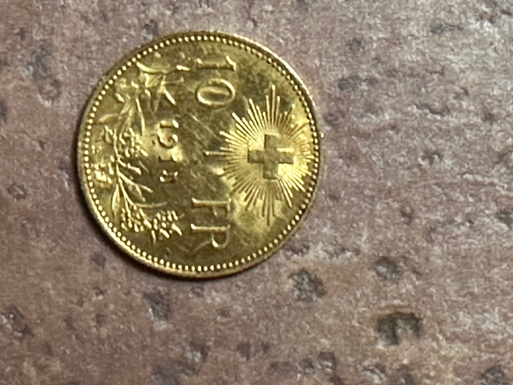 Tutti le monete: 10 Franken Goldvreneli 1915 – Usato da rafz venduto da Ttt0071