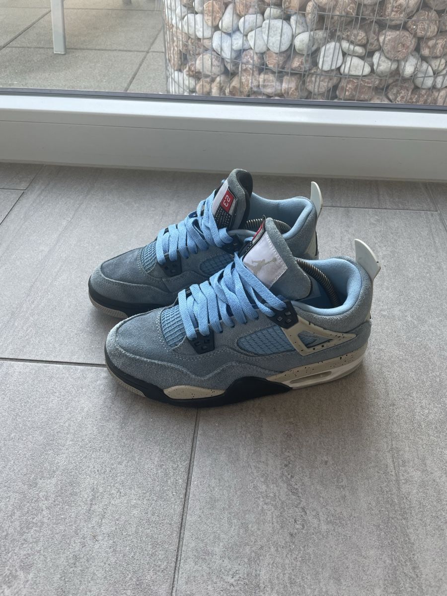 Jordan Scarpe da uomo: Jordan 4 – Usato da Dompierre FR venduto da matmath