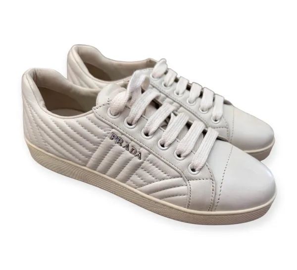 Prada Scarpe da donna: Prada Sneakers neu – Nuovo e nell'imballaggio originale da Lachen SZ venduto da HelvetiaLuxury 1