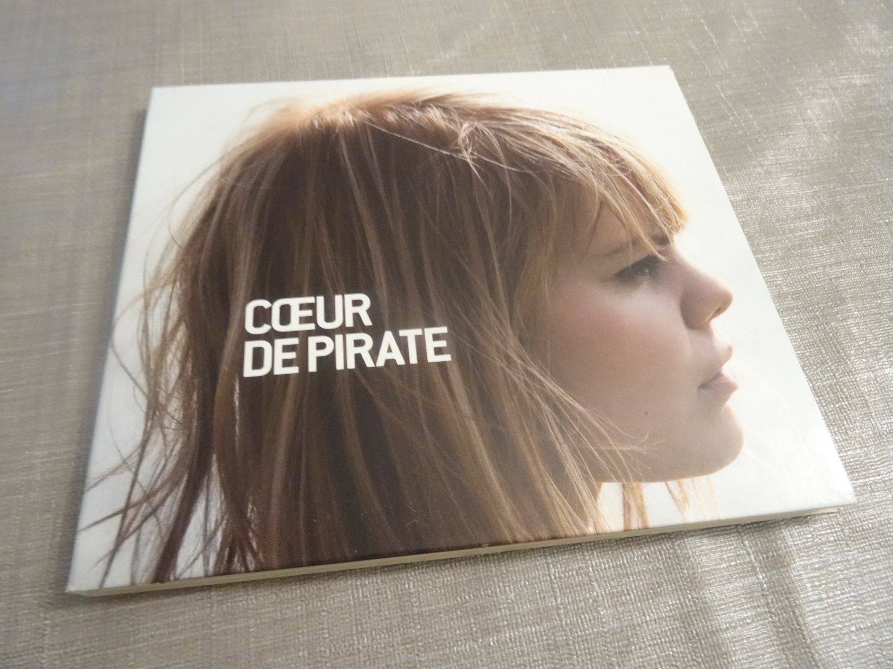 CD: Coeur de Pirate CD - – Usato da Olten venduto da Disc-Ausverkauf