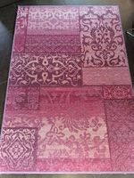 Wunderschöner Vintage-Teppich in Lila (133 x 190)
