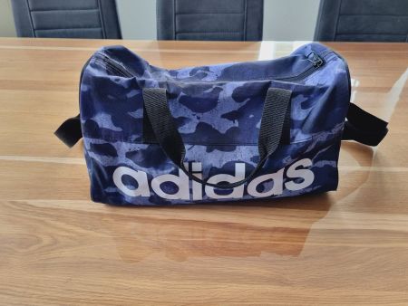 Adidas Sporttasche, klein