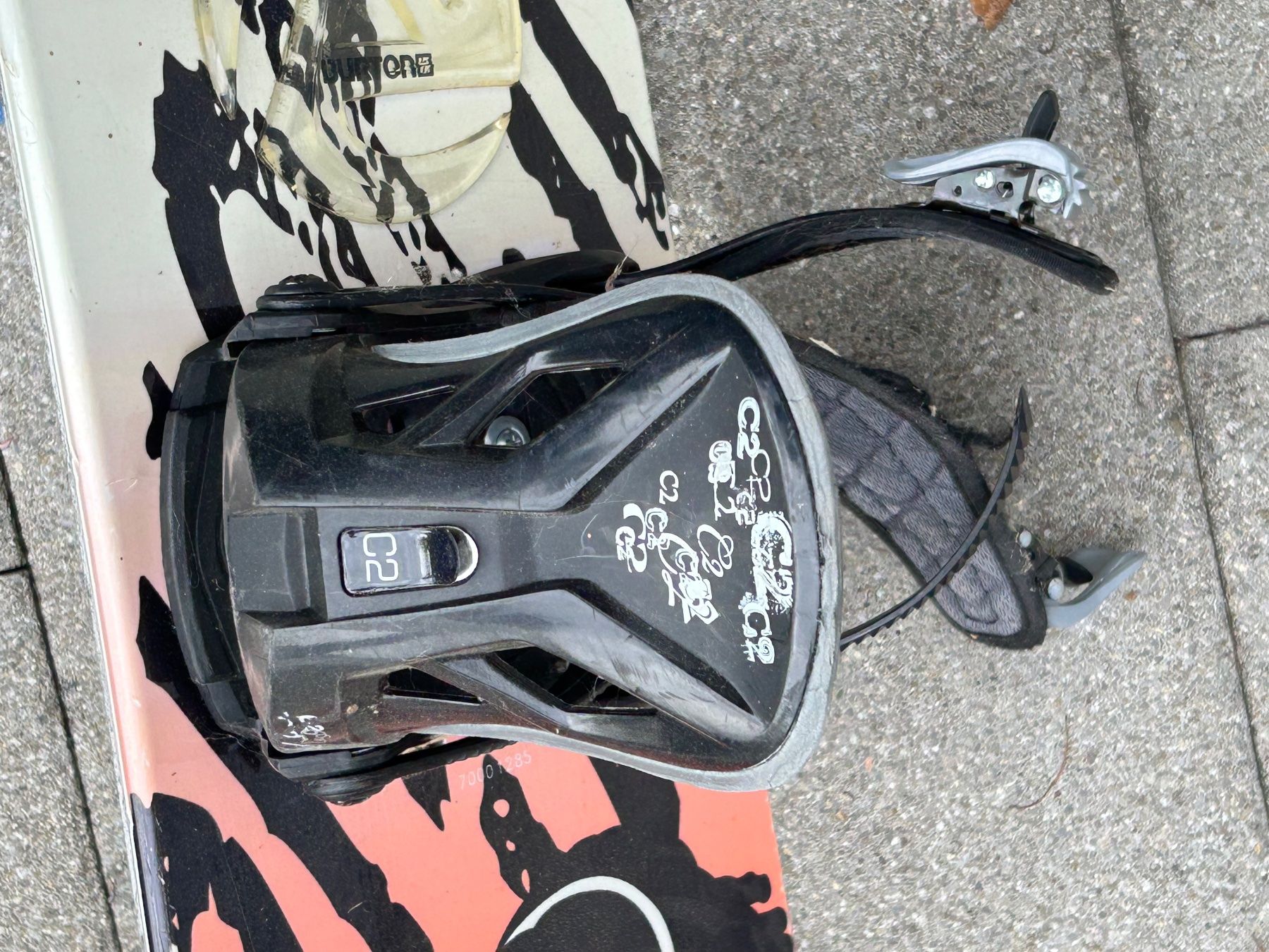 Board: Burton Snowboard 140cm mit Bindung – Usato da Mauren TG venduto da webschen 4