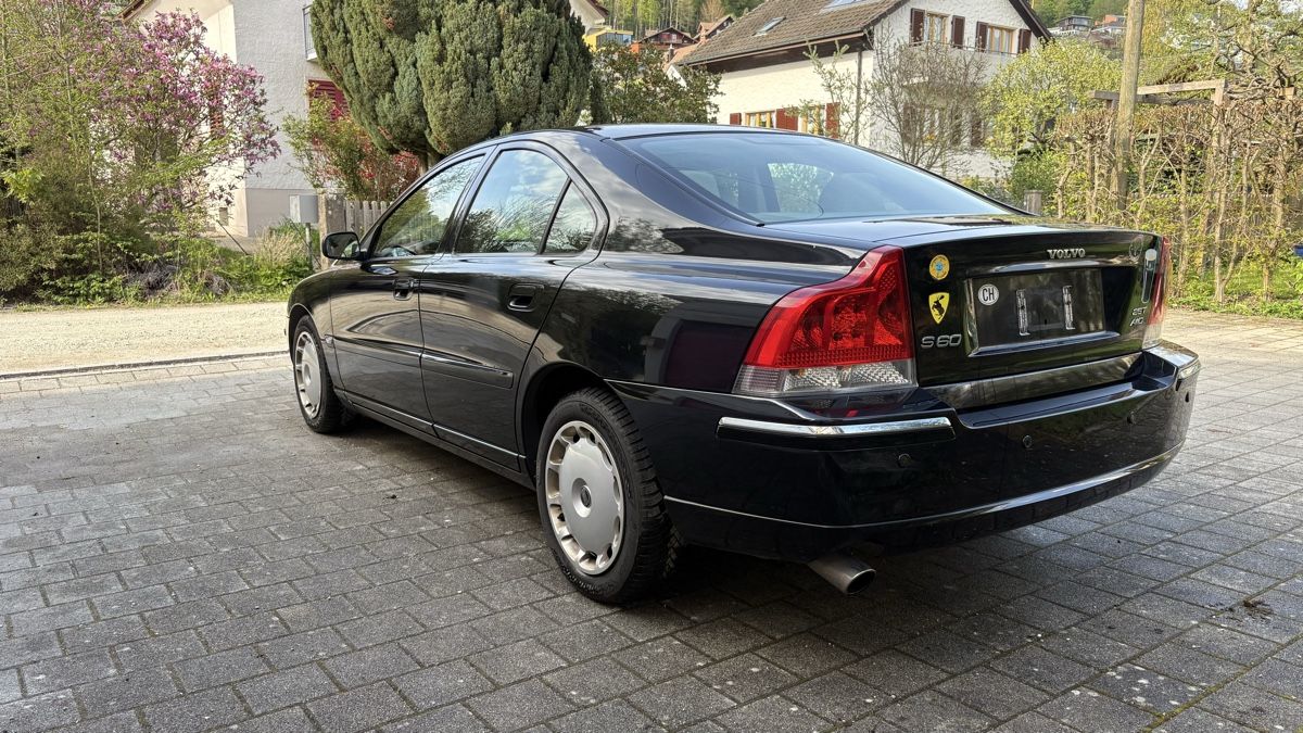 Volvo Autos: Volvo S60 2.5T AWD – Gebraucht aus Oftringen von toemu81 3