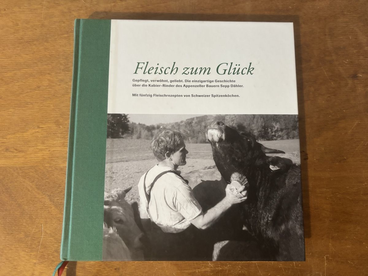 Libri: Kochbuch: Fleisch zum Glück - Kabier-Rinder – Usato da Zürich venduto da WWehrle