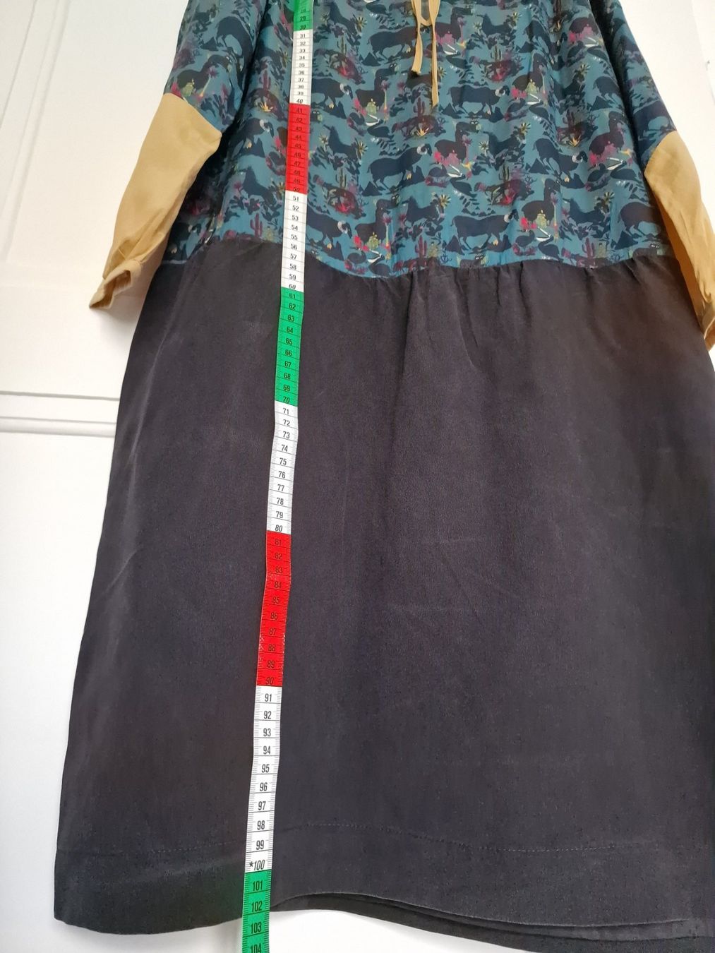Vestiti: Robe manches longues avec soie, L – Usato da Pully venduto da Kadiyac 3