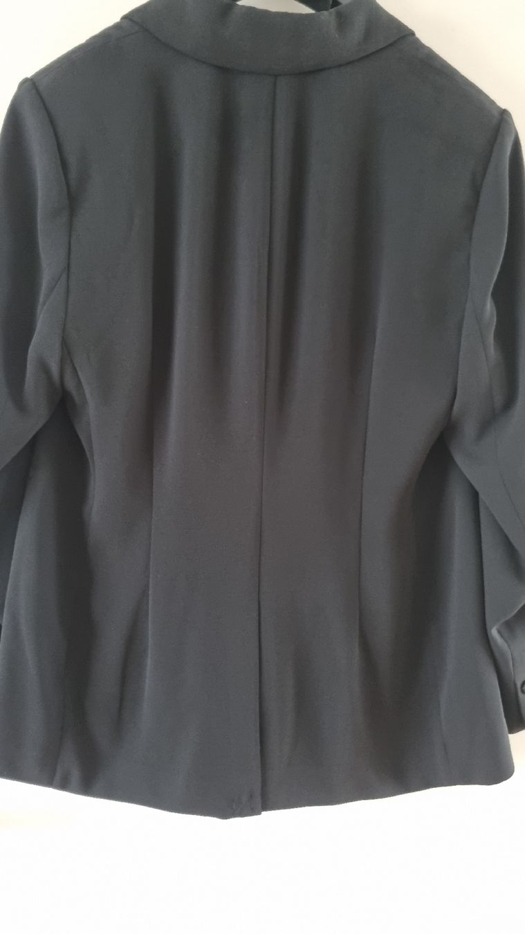 H&M Giacche: Schicker Blazer von H&M, Grösse L – Usato da Glattbrugg venduto da Hamburgstadt 2