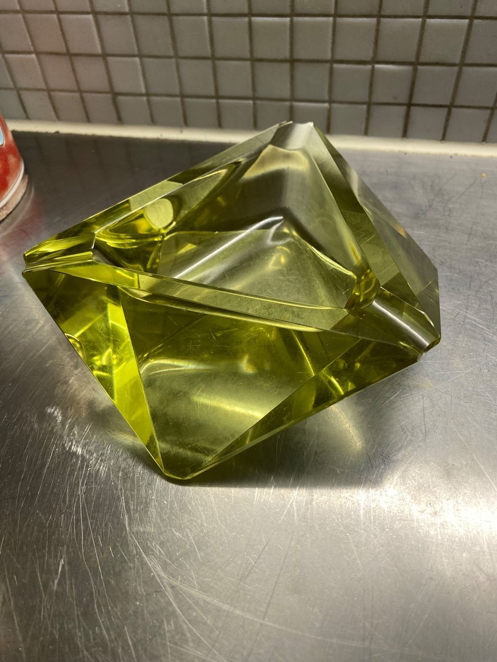 Aschenbecher: aschenbecher Czech Glas Schlevogt Ingrid  Jablonec - 1939 – Gebraucht aus Solothurn von BORGHAGEN 7