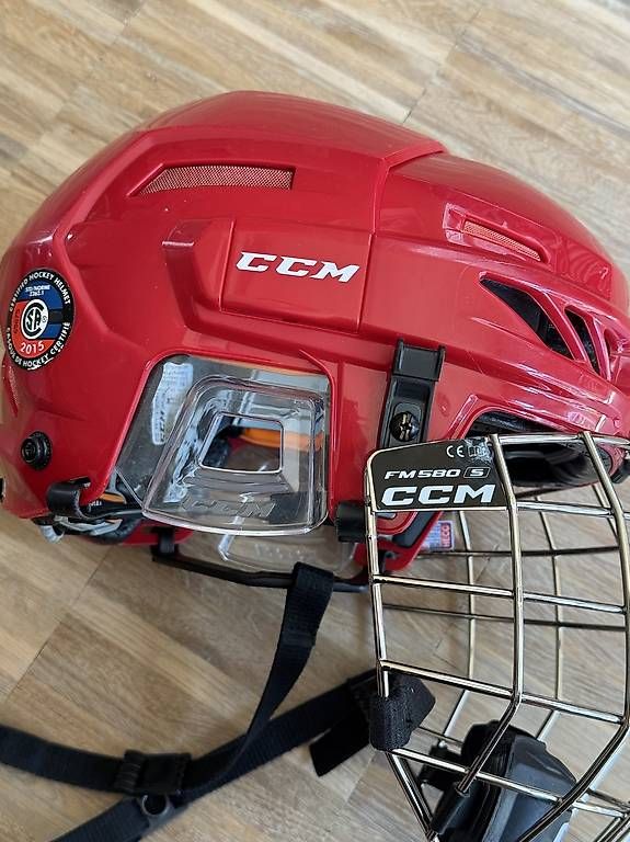 Casques: CCM Eishockeyhelm Fitlite 3DS M – D'occasion à Bern par taebbern 1