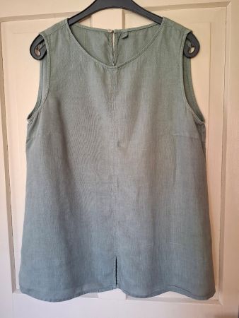 Backstage: Damenbluse ärmellos Gr. 40/42 aus Reinleinen