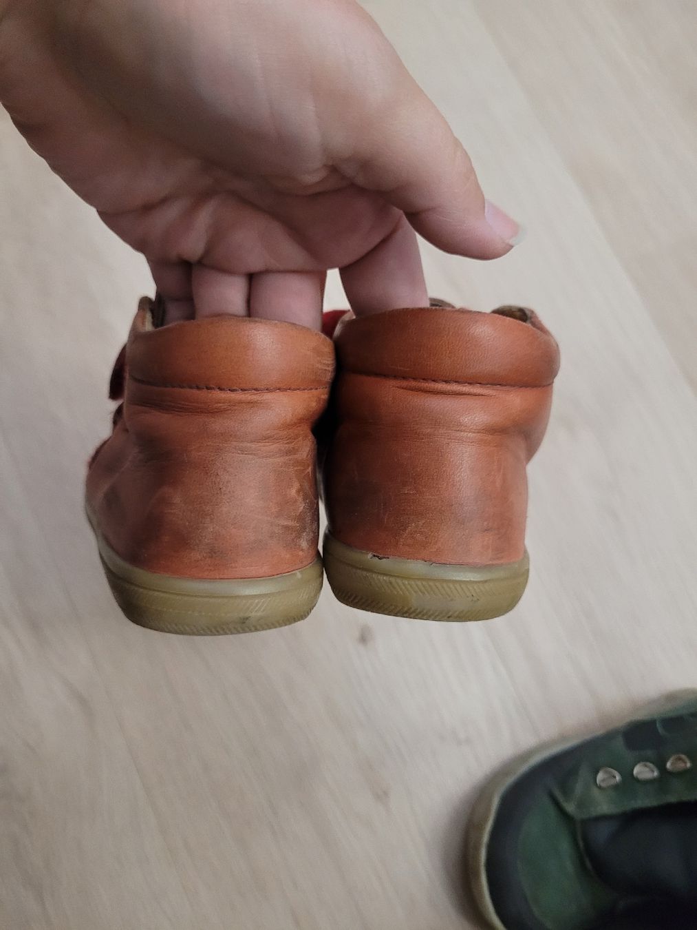 Schuhe für Jungen: Schuhe Gr. 26 – Gebraucht aus Lupsingen von sta_wgg5 5