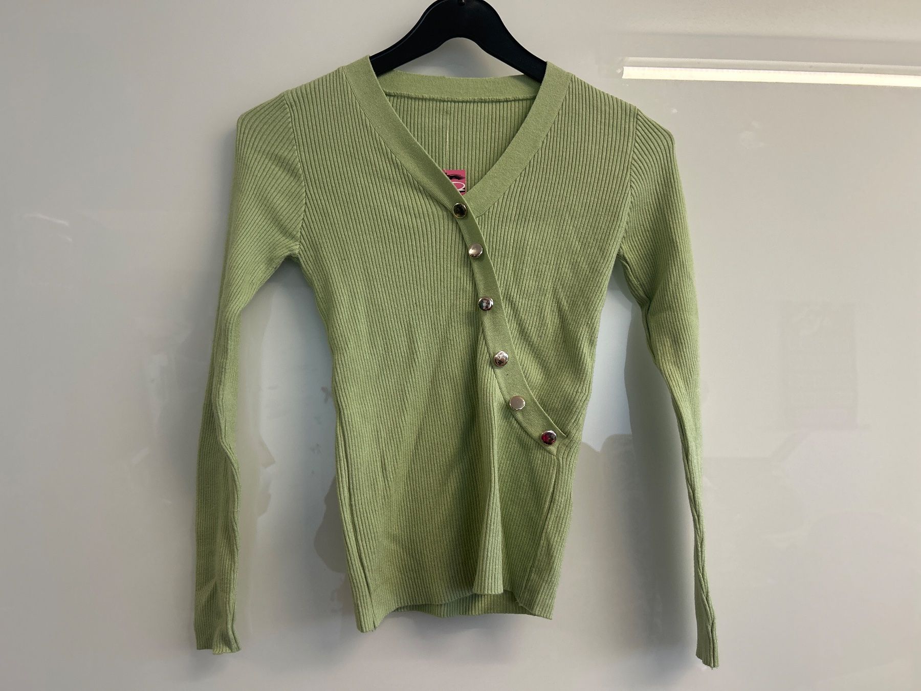 Maglioni & Felpe: Pullover weich figurbetont one size NEU – Nuovo e nell'imballaggio originale da Regensdorf venduto da Spyke55
