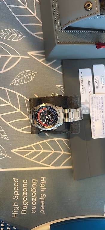 Montres: Montre Alpina – Neuf avec emballage d'origine à Daillens par calsy