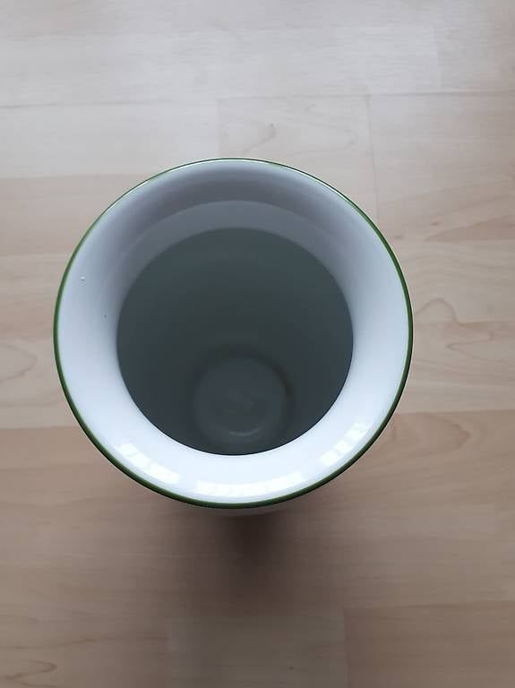 Vasi & Recipienti: Augarten Vase, Wiener Rose – Usato da Dürnten venduto da kuh_7mdq 3