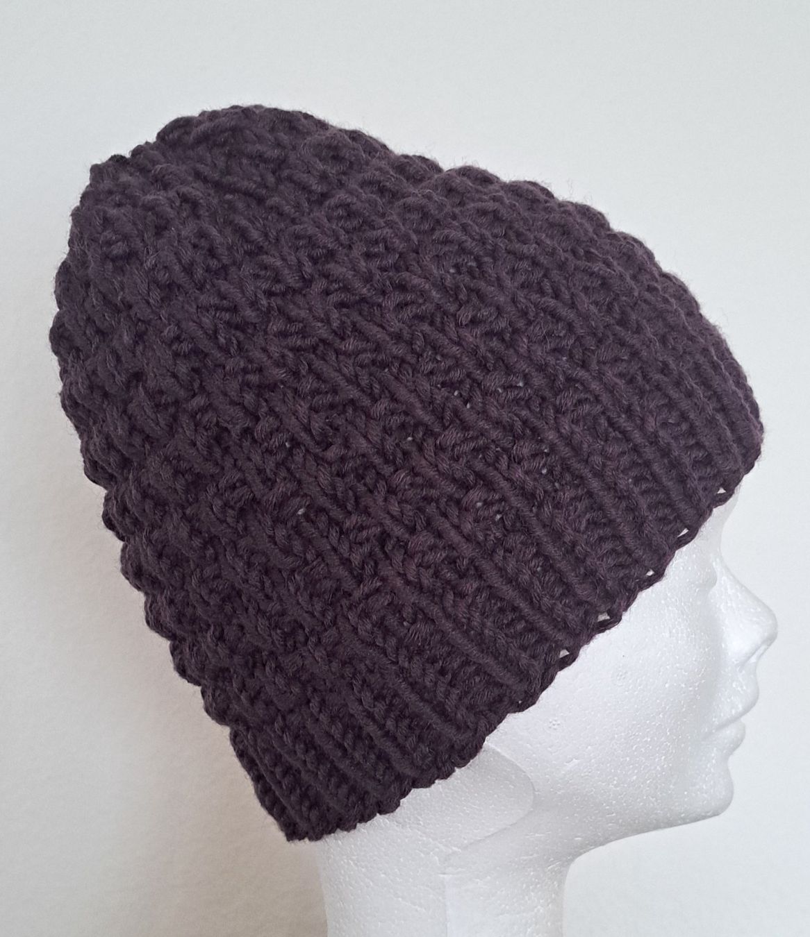 Hüte, Mützen & Caps: Handgestrickte Mütze 25 – Neu und originalverpackt aus Romanshorn von Octa27 1