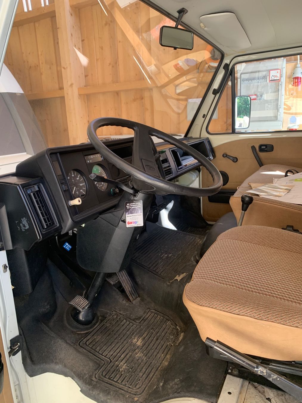 VW Veicoli commerciali: Pferdetransporter Selbstfahrer/ Camper – Usato da Adligenswil venduto da garibaldi555 7