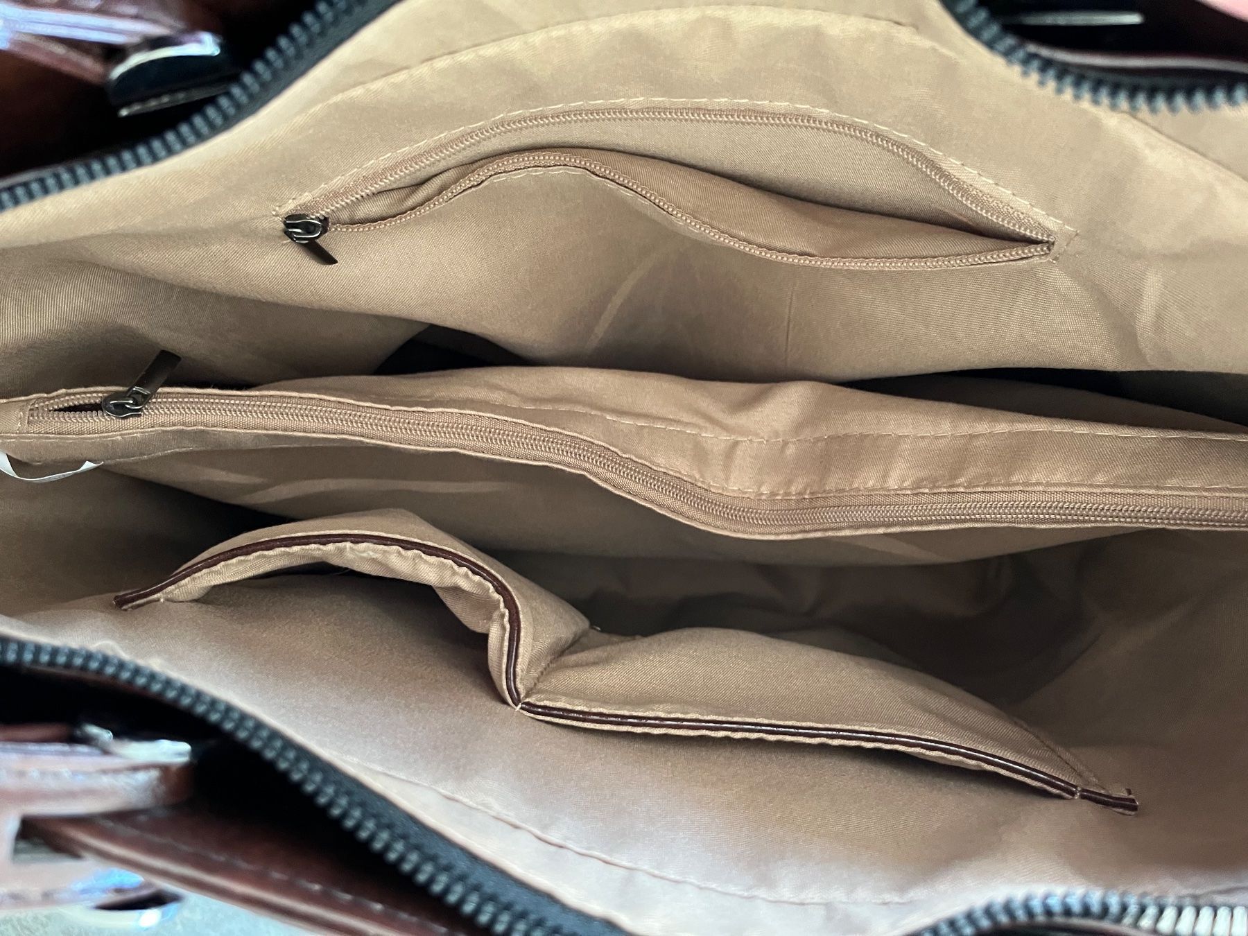 Borse da donna: Tasche – Usato da Bern venduto da Ania_79 7