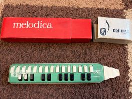 Hohner Melodica mit Etui