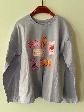 schönes Langarmshirt Gr. 128, Neu
