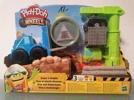 Spielzeuge: Räder Kran & Gabelstapler Konstruktion – Neu und originalverpackt aus Bäch SZ von Swissy46