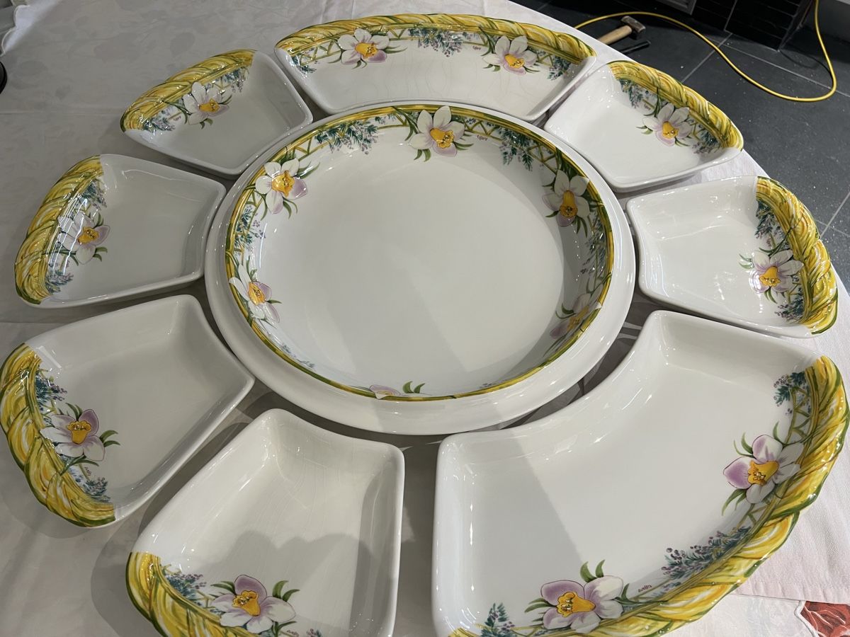 Set di piatti: Antipasto Tiffany – Nuovo (secondo la descrizione) da Cureglia venduto da dan_q2h6