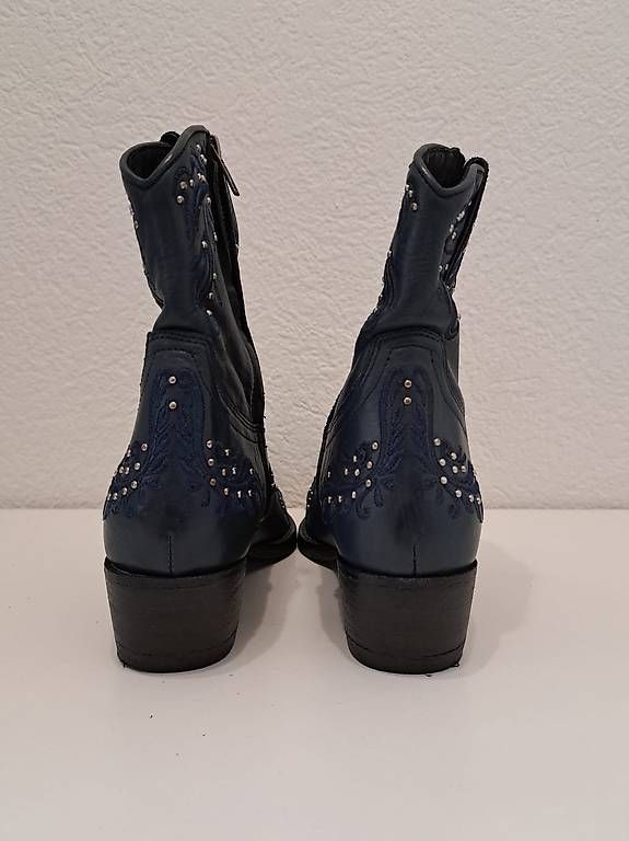 Scarpe da donna: Neue Leder Nieten Stiefelette 41 – Nuovo (secondo la descrizione) da Langendorf venduto da terra75 3