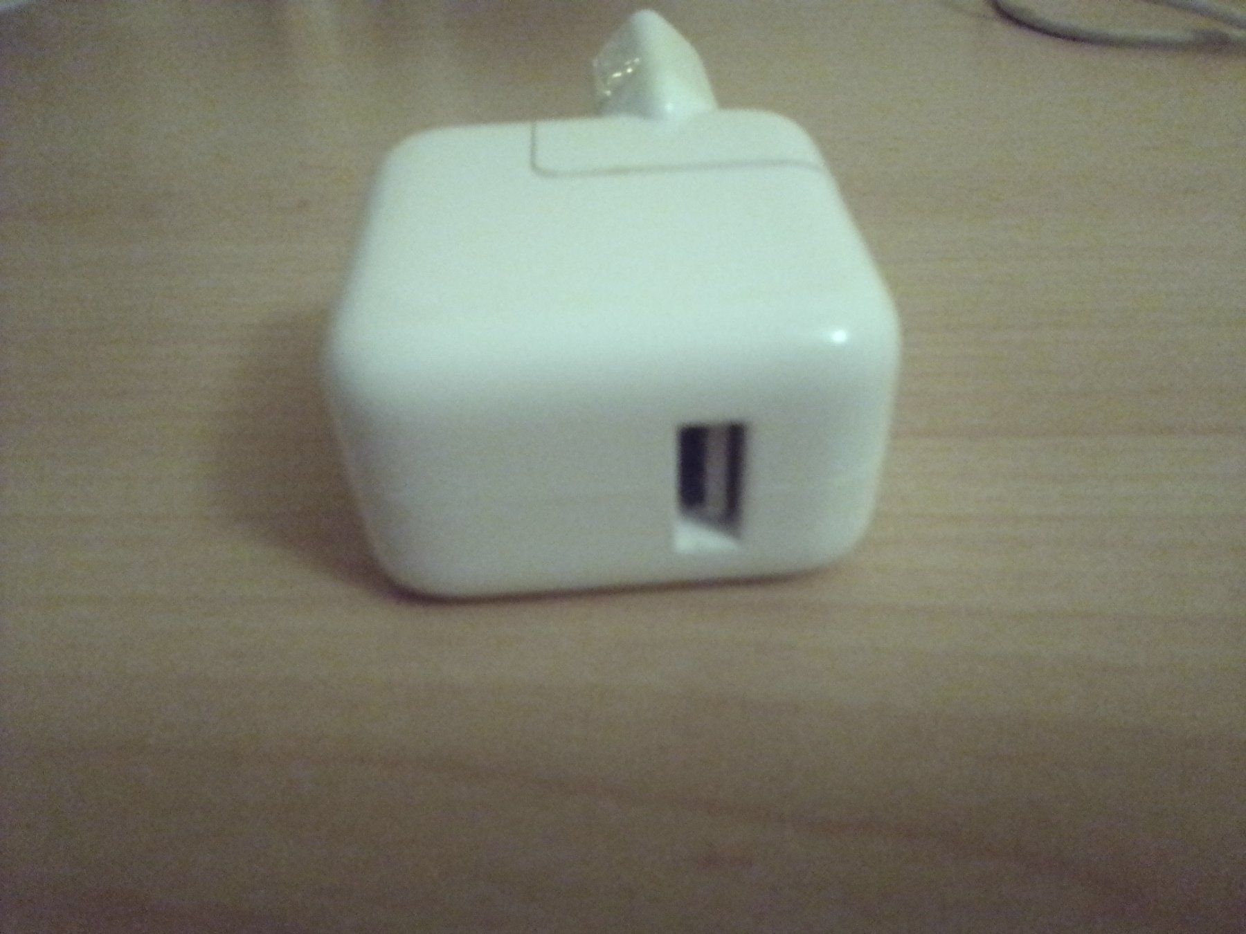 Apple Unità & Adattatore: Apple - (12W) USB Power Adapter – Usato da Oftringen venduto da mwi_kv82 1