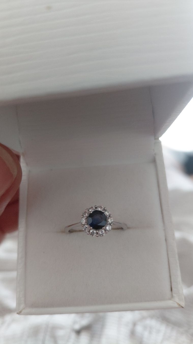 Anelli: anello oro bianco con diamanti e zaffiro – Usato da Mendrisio venduto da mar_s2v7