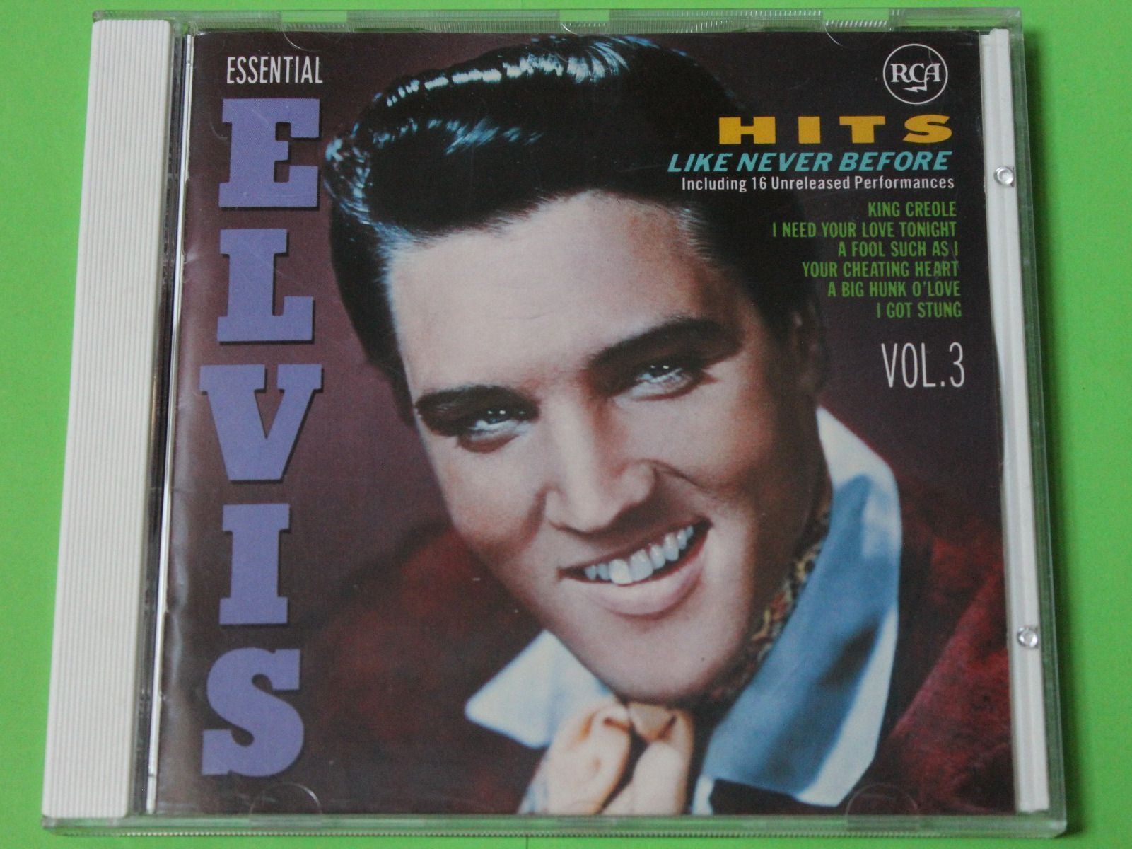 CD: ELVIS PRESLEY - ESSENTIAL ELVIS VOLUME 3 (CD) 1990 – Usato da Tübach venduto da JamesStone 2