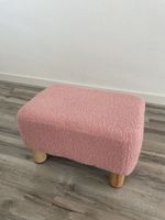 Fussbank rosa Boucle Stoff Holzbeine guter Zustand