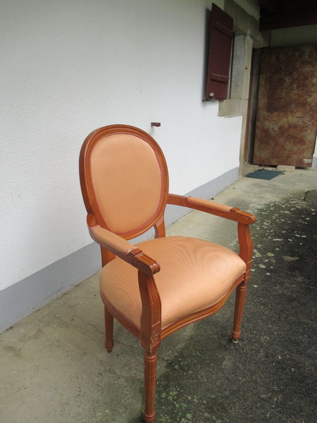 Poltrone: Fauteuil style Louis XVI – Usato da Essertes venduto da Cape_au_Moine_1941