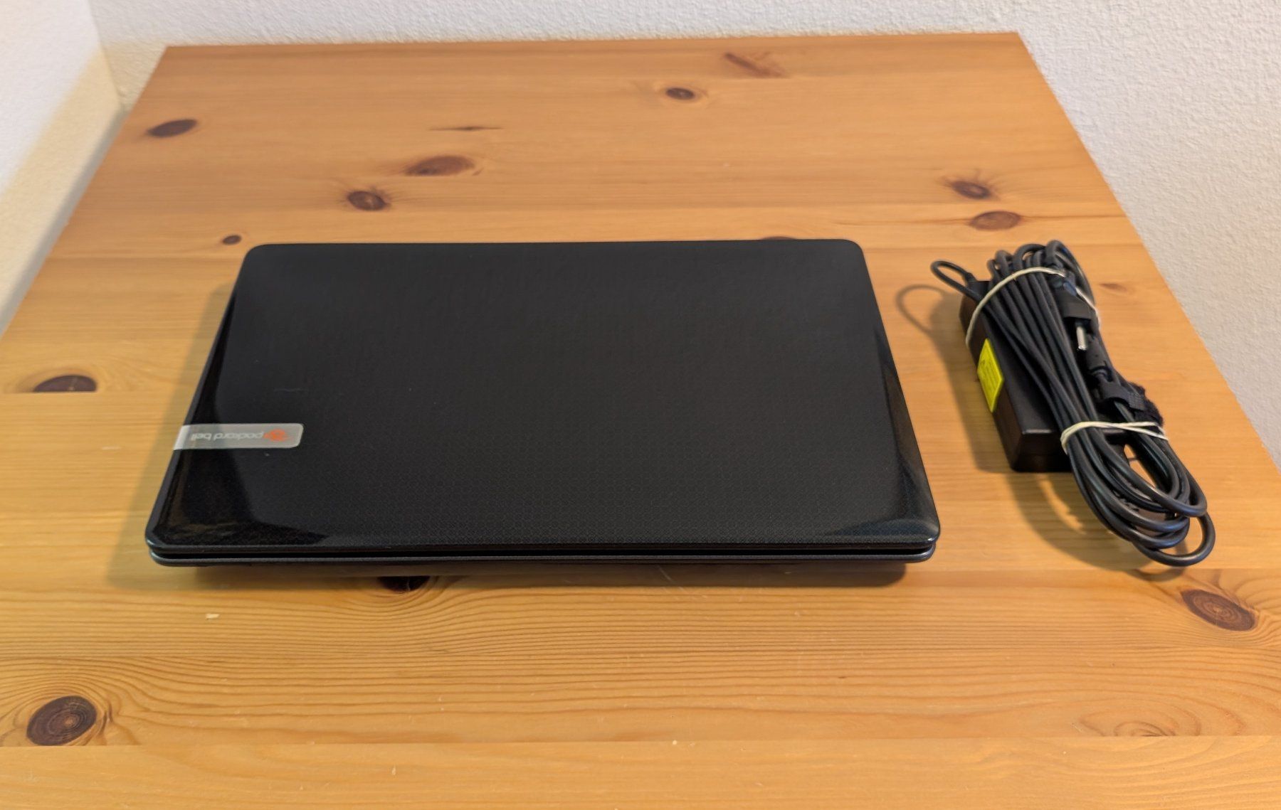 Portables: Schönes Packard Bell Notebook gebraucht – D'occasion à Kerns par nilmolino 1