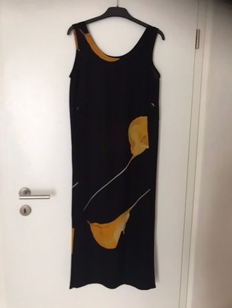 Robe , S , Lauren Vidal. Bonjour
