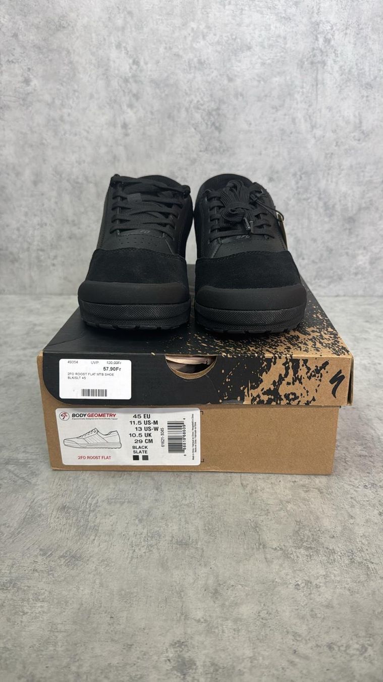 Scarpe da uomo: NEU VELOSCHUHE SPECIALIZED 2FO ROOST FLAT UVP 120.- – Nuovo e nell'imballaggio originale da Tübach venduto da KL-Bikes