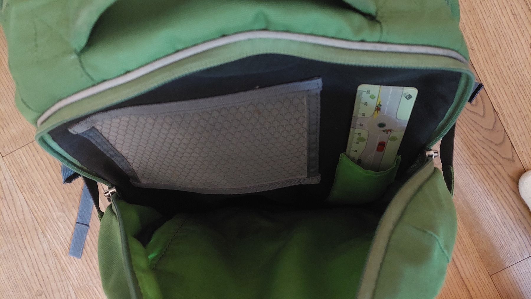 Deuter Zaini: Rucksack Deuter  gebraucht – Usato da Basel venduto da Jonny.44 6