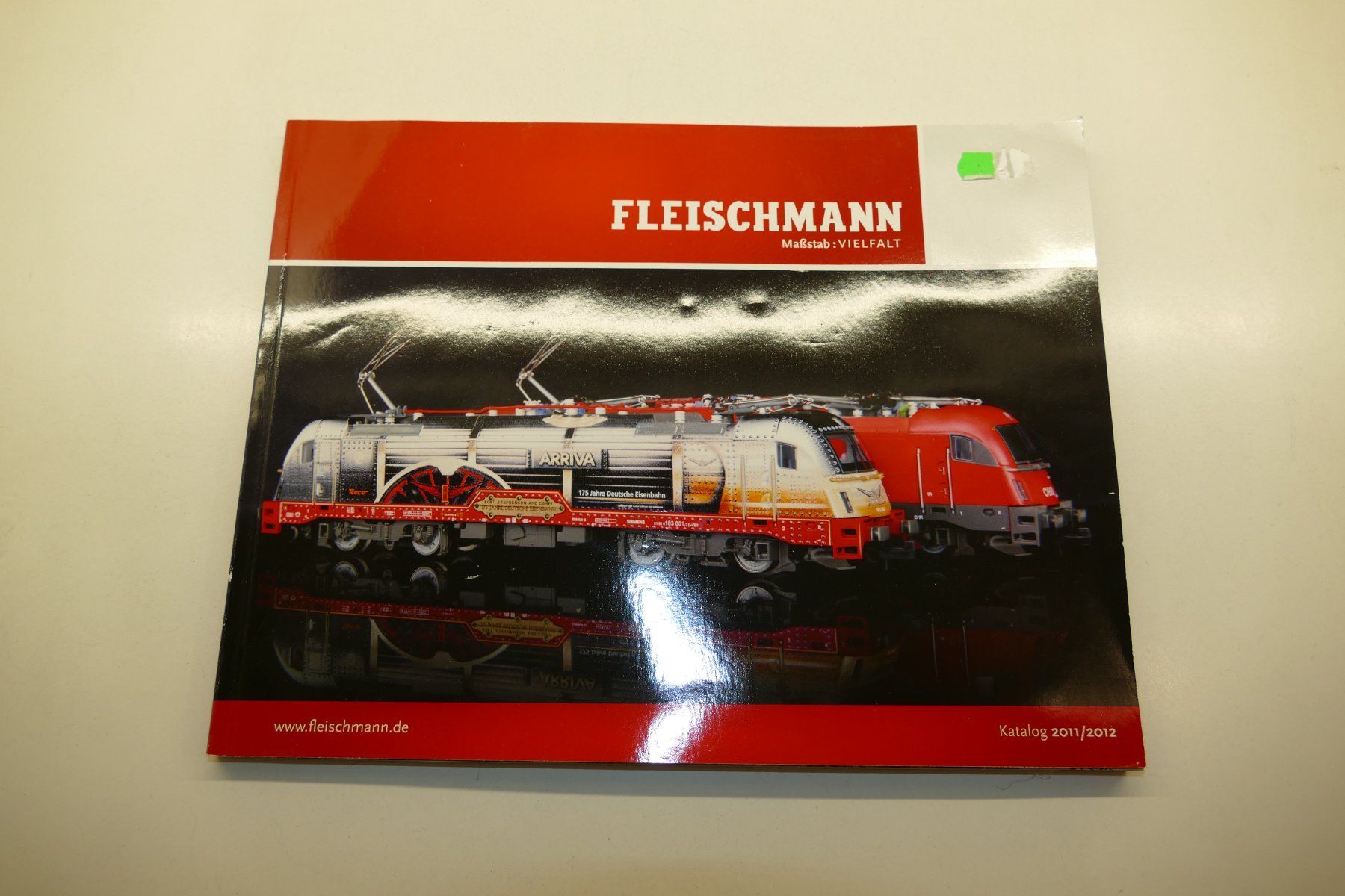 Fleischmann Trains électriques: Fleischmann N: Katalog 2011/2012 – D'occasion à Niederhasli par Flash32