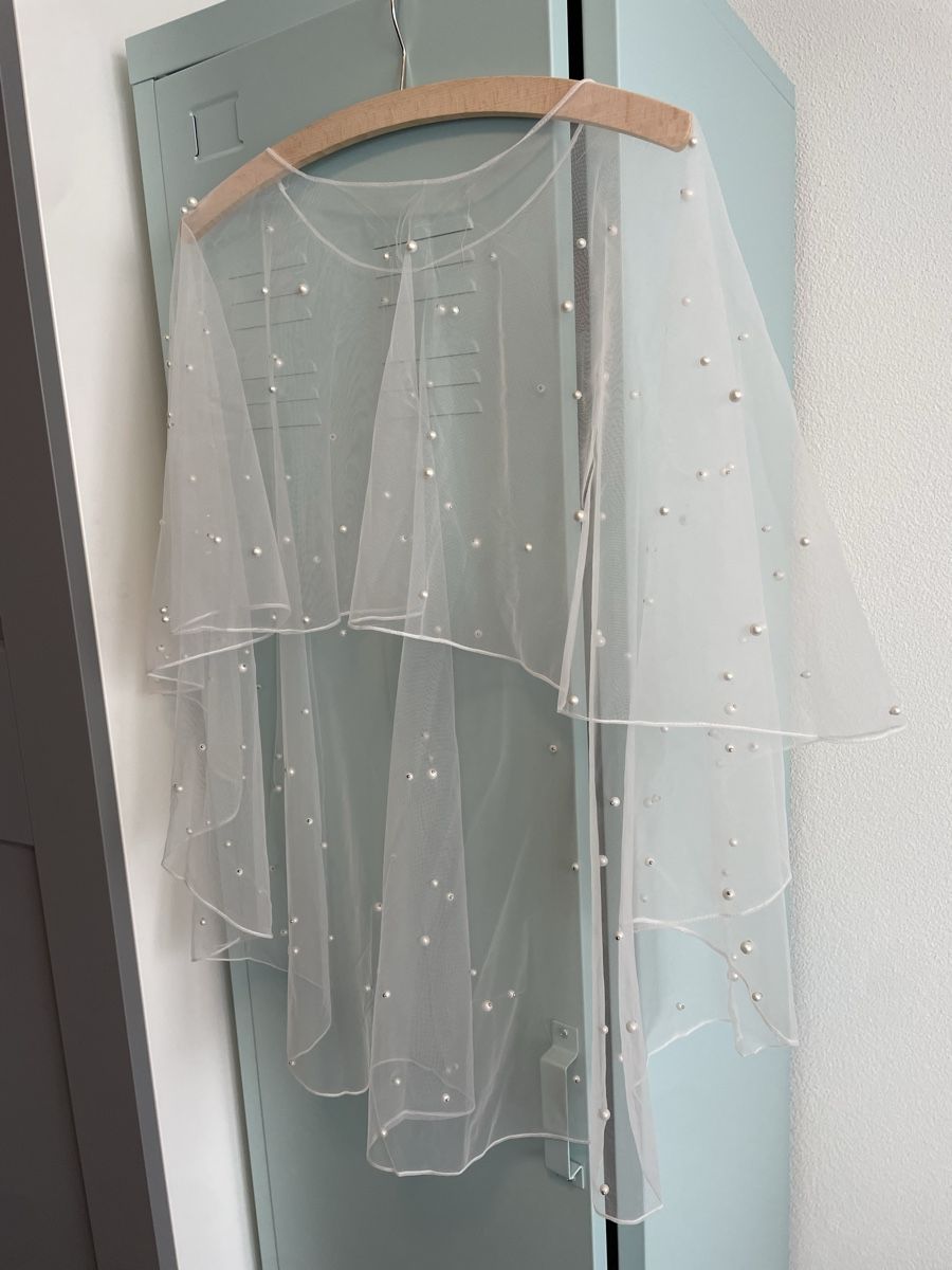 Bolero: Braut Cape/ Bolero mit Perlen Hochzeit – Nuovo (secondo la descrizione) da Uitikon Waldegg venduto da ste_7ck7 4